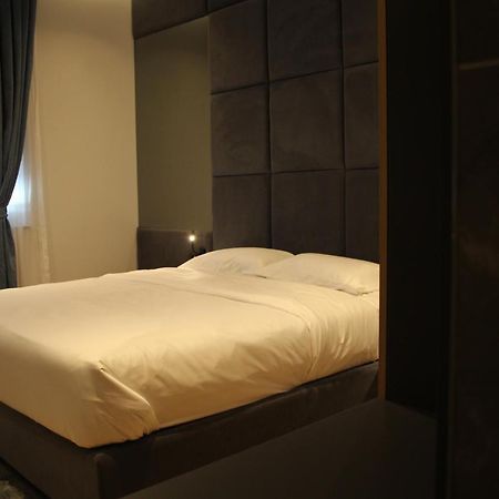 Hotel-Vh Preshevë Kültér fotó